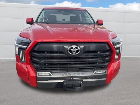 Used 2024 Toyota Tundra SR5 w/ SR5 Convenience Package AWD/4WD image 11