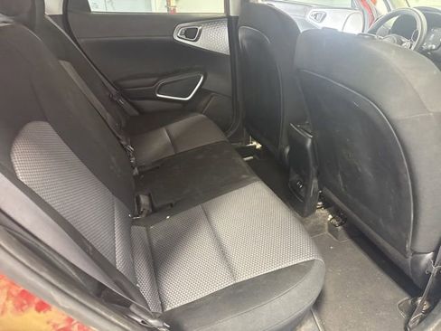 Used 2023 Kia Soul S FWD image 22