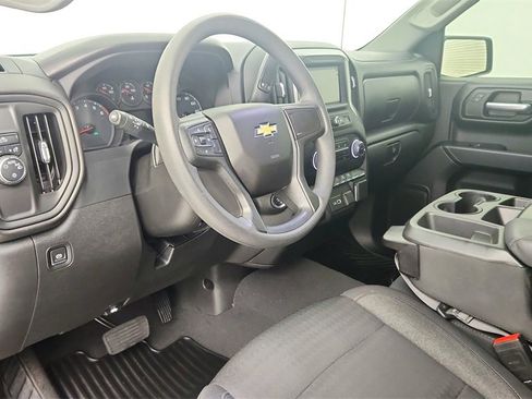 Used 2023 Chevrolet Silverado 1500 Custom image 14