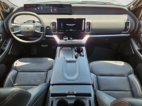New 2026 Ford Expedition Platinum w/ Stealth Performance Package AWD/4WD image 15