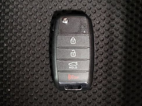 Used 2019 Kia Optima LX FWD image 32