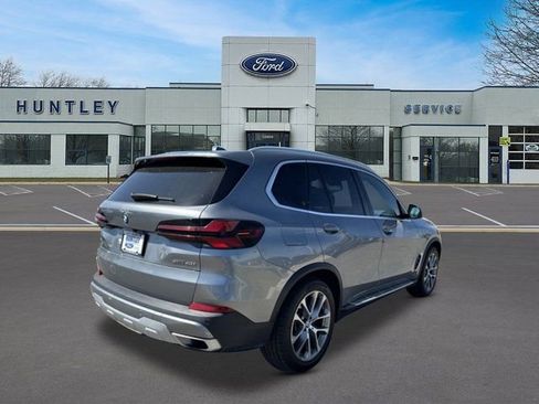 Used 2024 BMW X5 xDrive40i w/ Premium Package AWD/4WD image 4