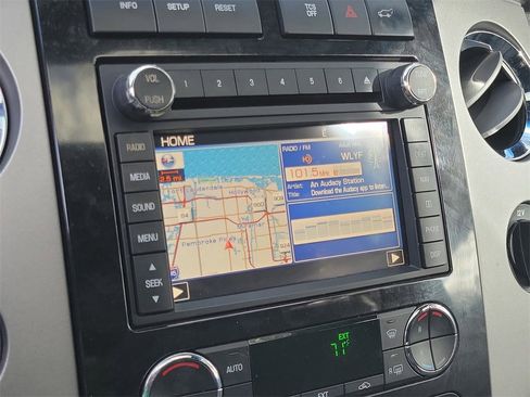 Used 2012 Ford Expedition Limited image 33