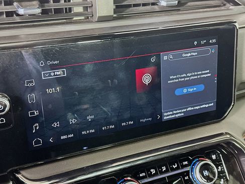 Used 2022 GMC Sierra 1500 AT4 w/ AT4 Preferred Package image 19