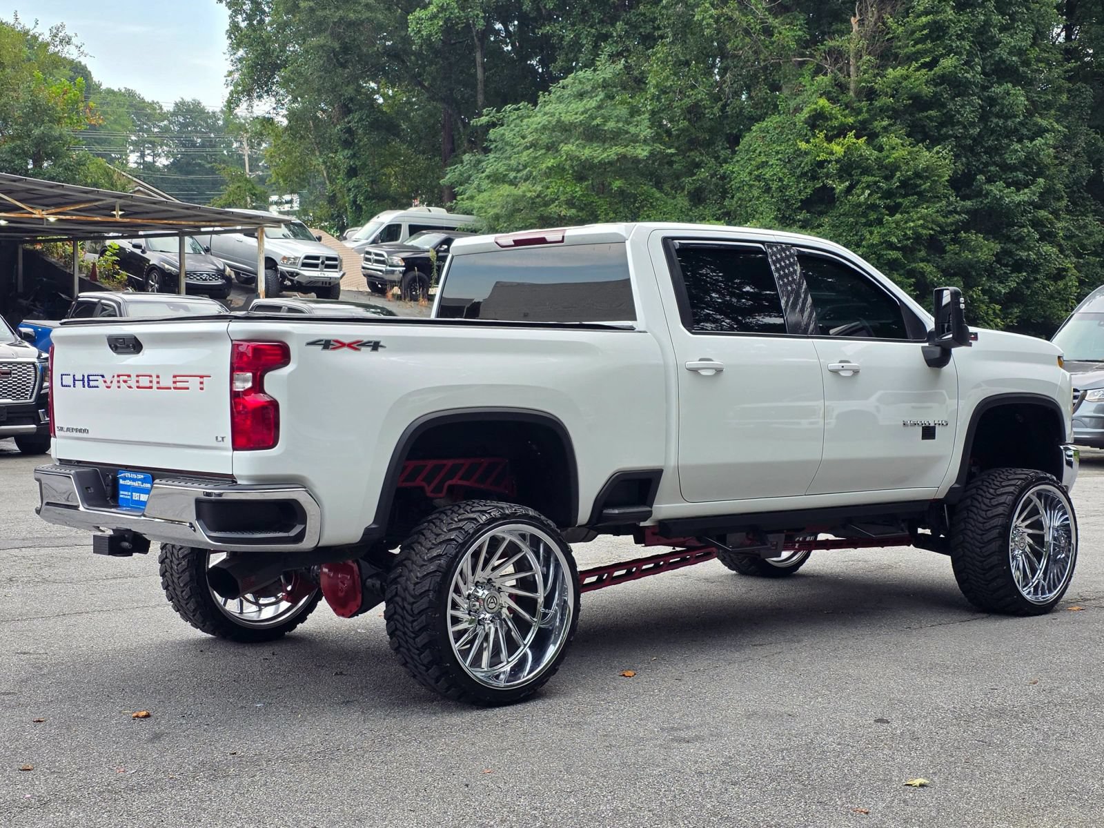 Used 2024 Chevrolet Silverado 2500 LT AWD/4WD image 7