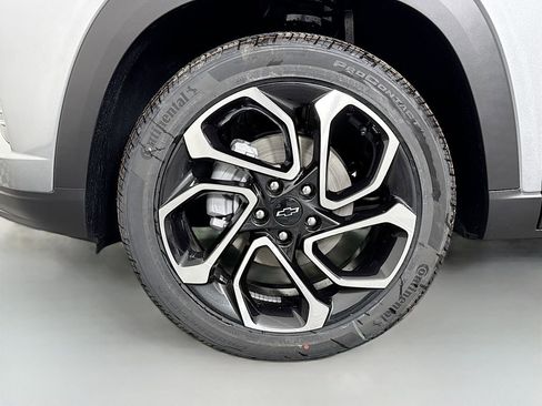 New 2026 Chevrolet Trax RS w/ Sunroof Package image 29