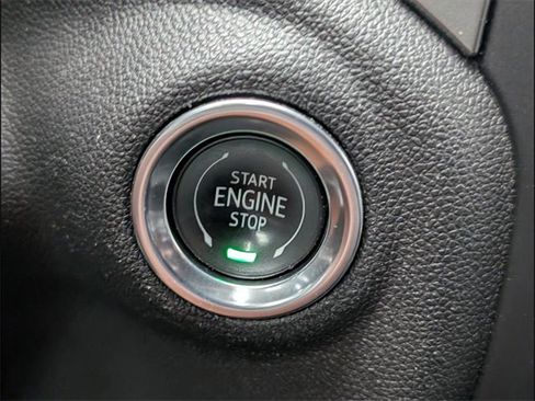 Used 2020 Chevrolet Silverado 1500 RST w/ RST Value Package image 11