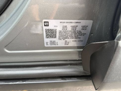 Used 2025 Buick Encore GX Preferred FWD image 23