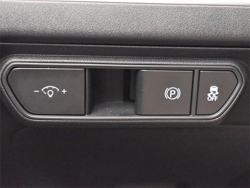 Certified 2025 Kia K4 EX image 24