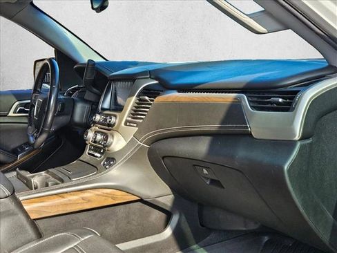 Used 2020 GMC Yukon Denali w/ Open Road Package image 26