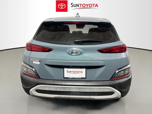 Used 2022 Hyundai Kona SE FWD image 5