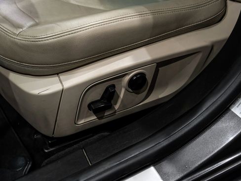 Used 2016 Maserati Ghibli image 37