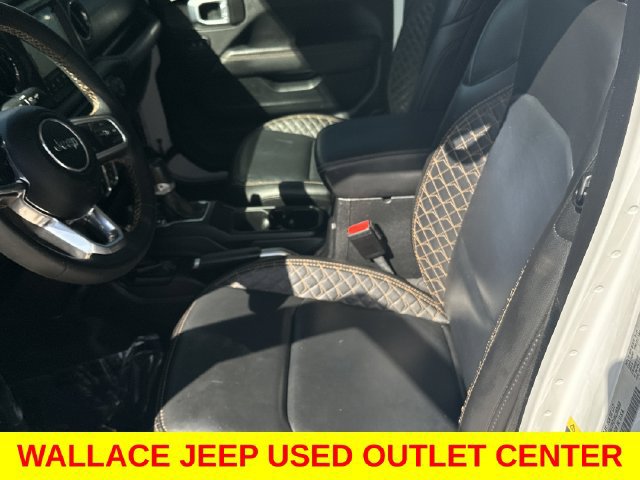 Used 2021 Jeep Gladiator Overland AWD/4WD image 15