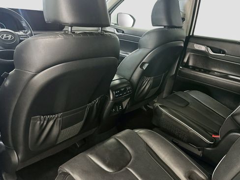 Used 2024 Hyundai Palisade Limited AWD/4WD image 29