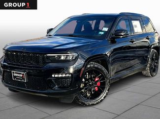 Used 2022 Jeep Grand Cherokee Summit w/ Luxury Tech Group V video 1