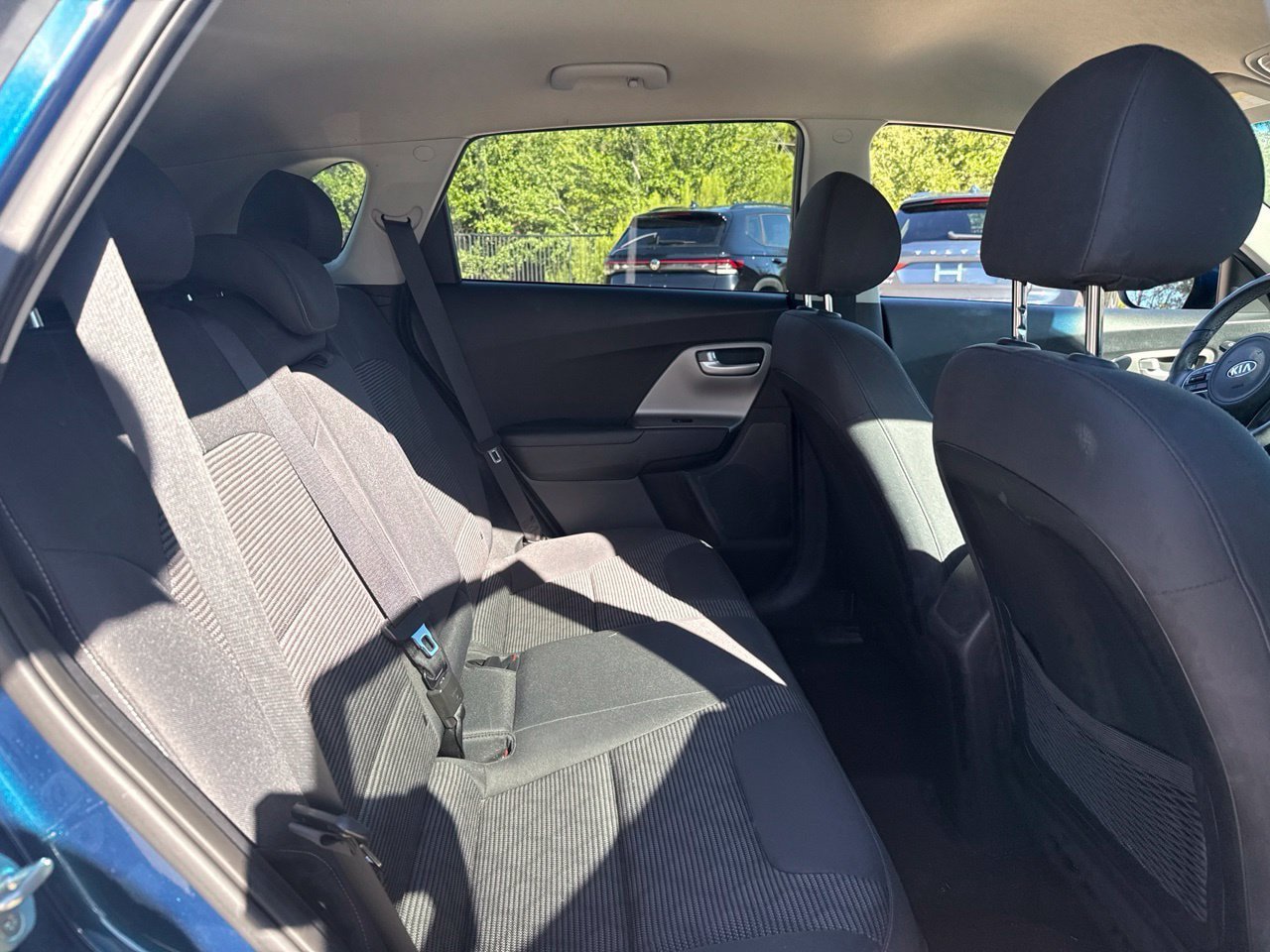 Used 2019 Kia Niro LX FWD image 15