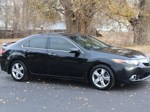 Used 2013 Acura TSX w/Tech image 2