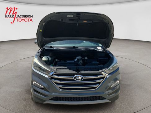 Used 2018 Hyundai Tucson Limited FWD image 32