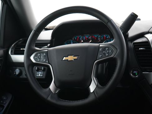 Used 2016 Chevrolet Tahoe LT w/ Luxury Package AWD/4WD image 20