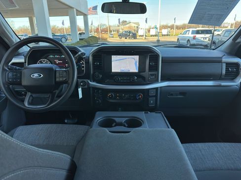 Used 2023 Ford F150 XLT w/ Trailer Tow Package image 12