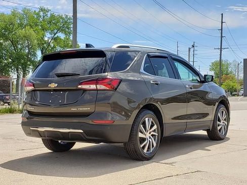 Used 2024 Chevrolet Equinox Premier AWD/4WD image 4