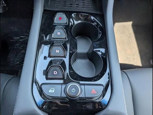 New 2025 VinFast VF 8 Plus image 12