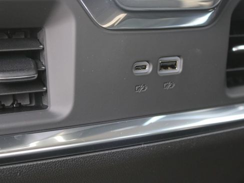 New 2026 Chevrolet Silverado 1500 LTZ w/ LTZ Premium Package AWD/4WD image 29