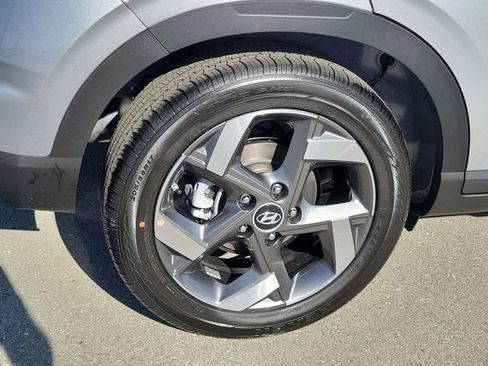 New 2026 Hyundai Venue SEL image 24