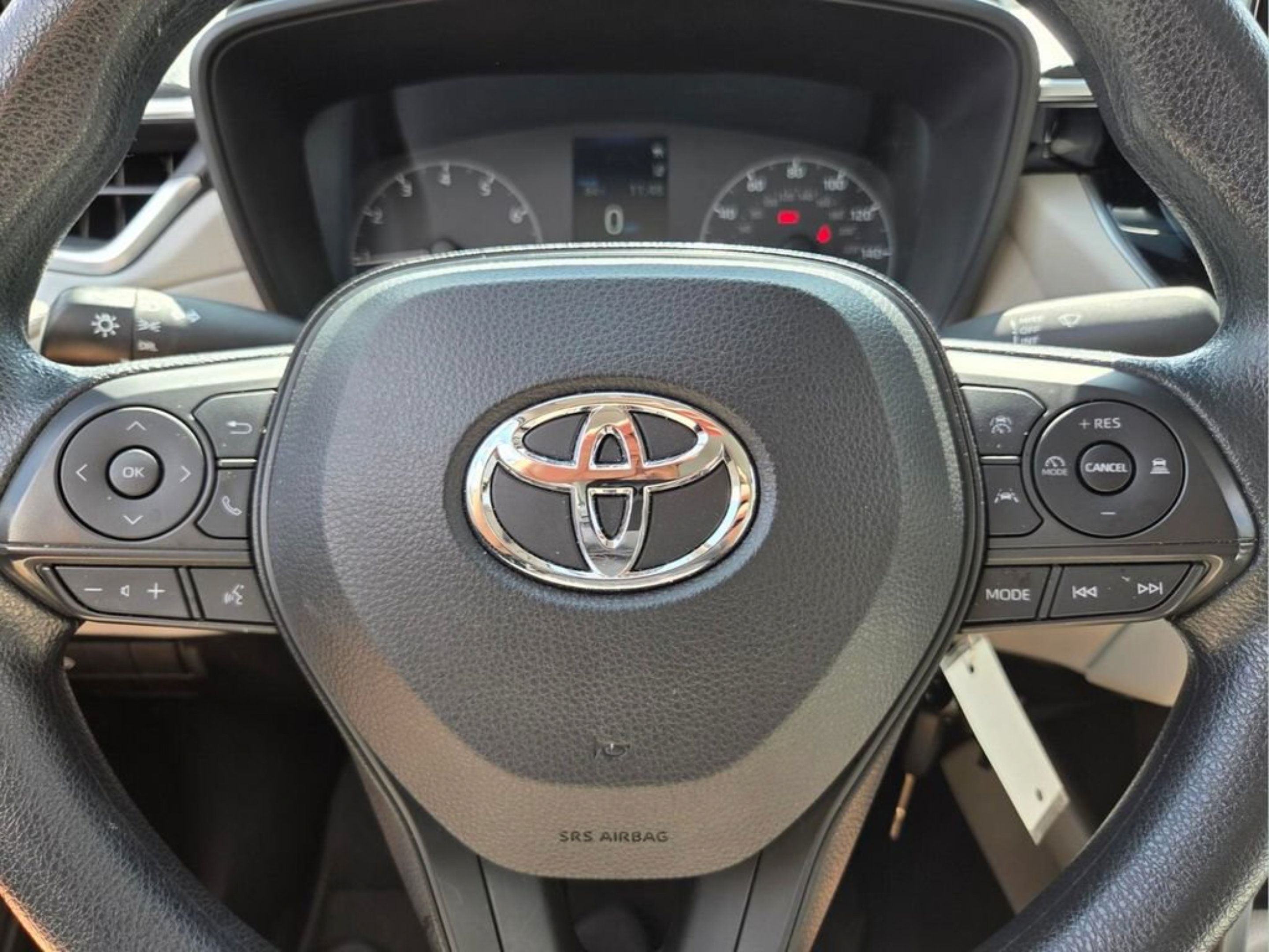 Used 2023 Toyota Corolla Cross L FWD image 31