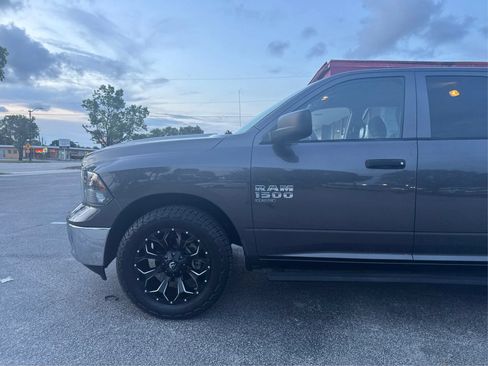 Used 2019 RAM 1500 Tradesman w/ Tradesman SXT Package RWD image 13