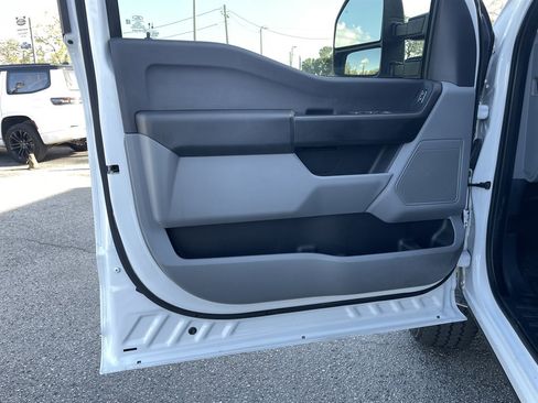 Used 2023 Ford F250 XL AWD/4WD image 34