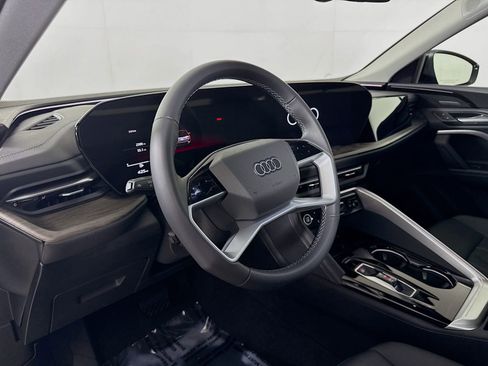 Certified 2025 Audi Q5 Premium Plus AWD/4WD image 4