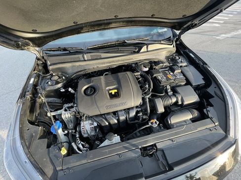 Certified 2024 Kia Forte GT-Line image 29