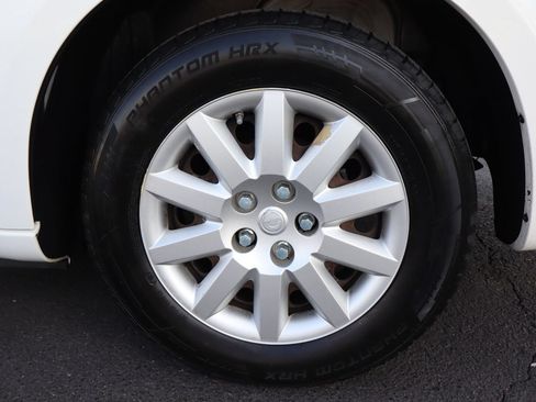 Used 2008 Chrysler Sebring LX FWD image 39