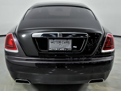 Used 2018 Rolls-Royce Wraith RWD image 8