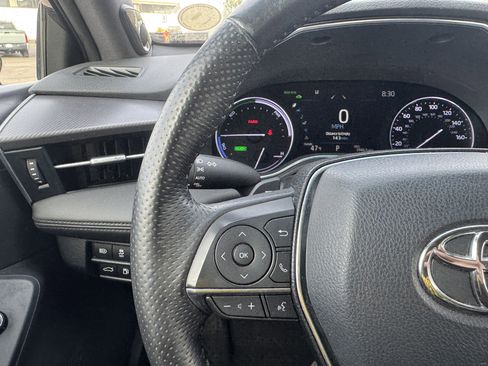 Used 2022 Toyota Avalon XSE image 22