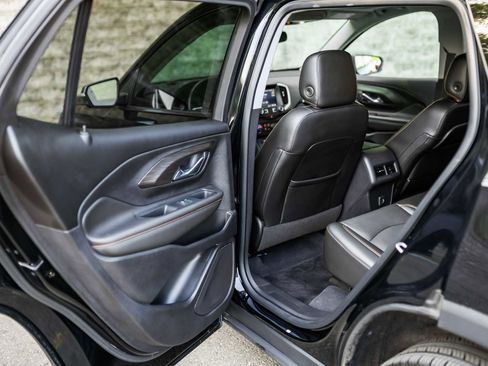 Used 2021 GMC Terrain SLT w/ Infotainment Package II image 20