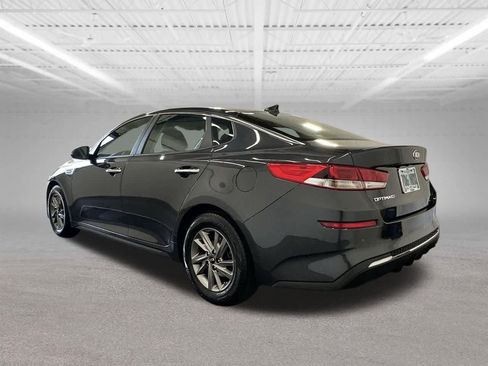 Used 2019 Kia Optima LX image 3