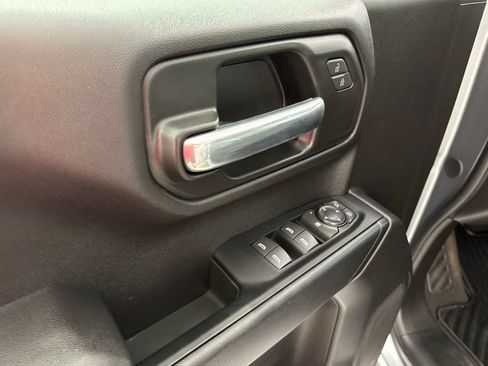 Used 2026 Chevrolet Silverado 1500 Custom AWD/4WD image 26
