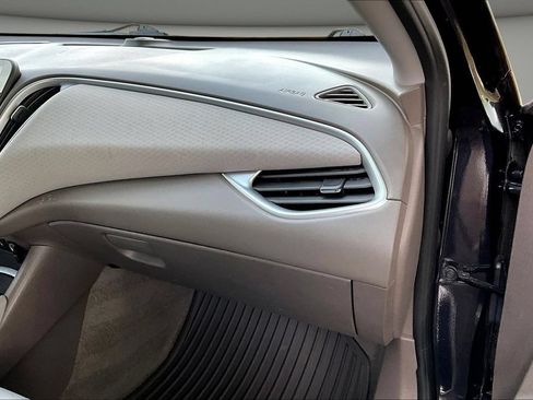Used 2023 Chevrolet Malibu LT FWD image 26