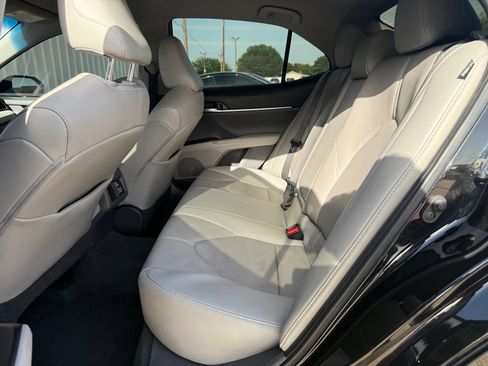 Used 2020 Toyota Camry XSE w/ Carpet Mat Package FWD image 22