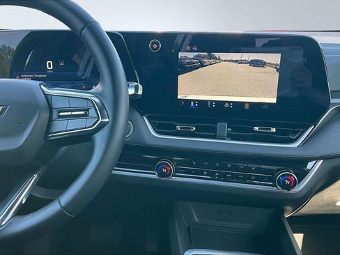 Certified 2025 Chevrolet Equinox LT w/ Convenience Package II image 8