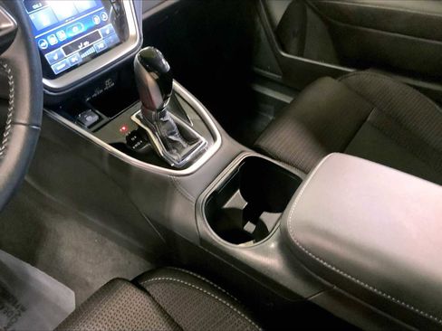Certified 2025 Subaru Outback Premium image 17