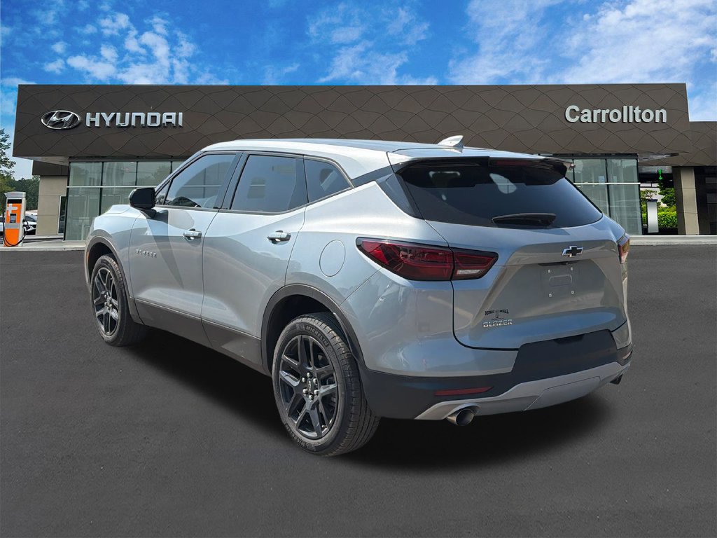 Used 2025 Chevrolet Blazer LT w/ Driver Confidence Package FWD image 7