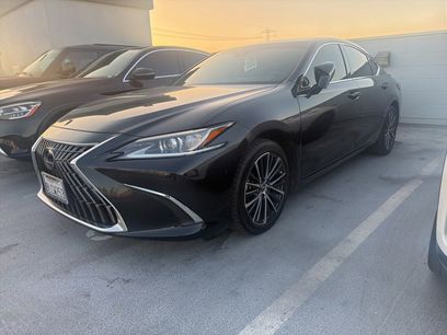 Used 2024 Lexus ES 300h w/ Premium Package