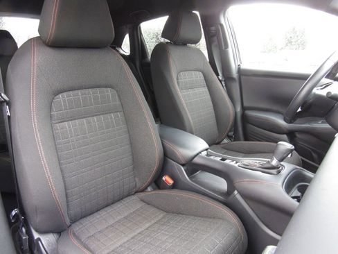 Used 2024 Honda HR-V Sport image 18