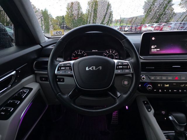 Certified 2022 Kia Telluride SX w/ SX Prestige Package AWD/4WD image 26
