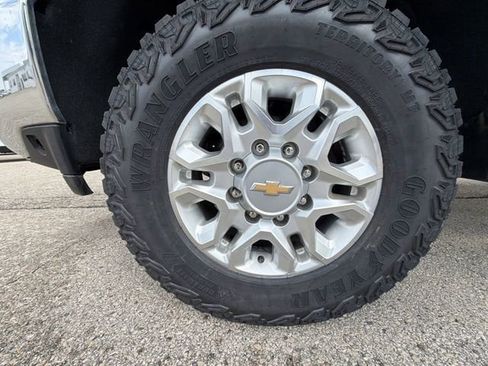 Used 2022 Chevrolet Silverado 2500 W/T w/ WT Fleet Convenience Package AWD/4WD image 34