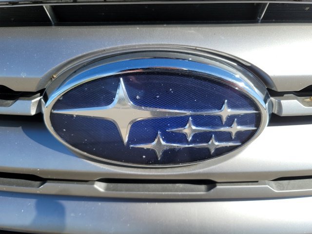 Used 2017 Subaru Outback 2.5i Limited AWD/4WD image 16