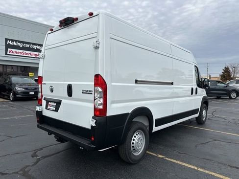 New 2025 RAM ProMaster 2500 w/ Power Group image 8